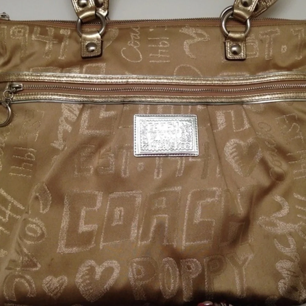 Coach 15301 Poppy Story Patch Glam Sateen Tote